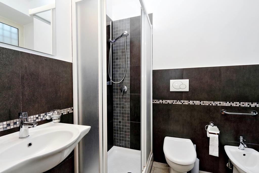 Apartamento Cozy Fabia 300 Mt From Colosseum